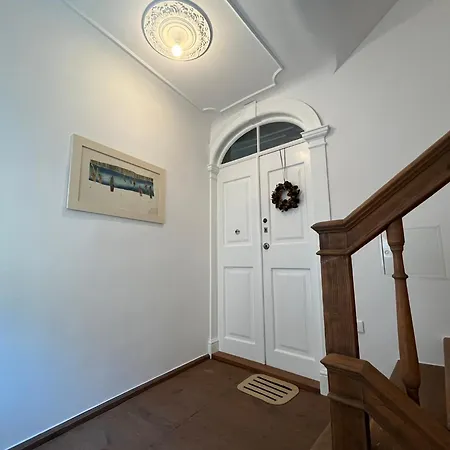 Magnolia Apartment